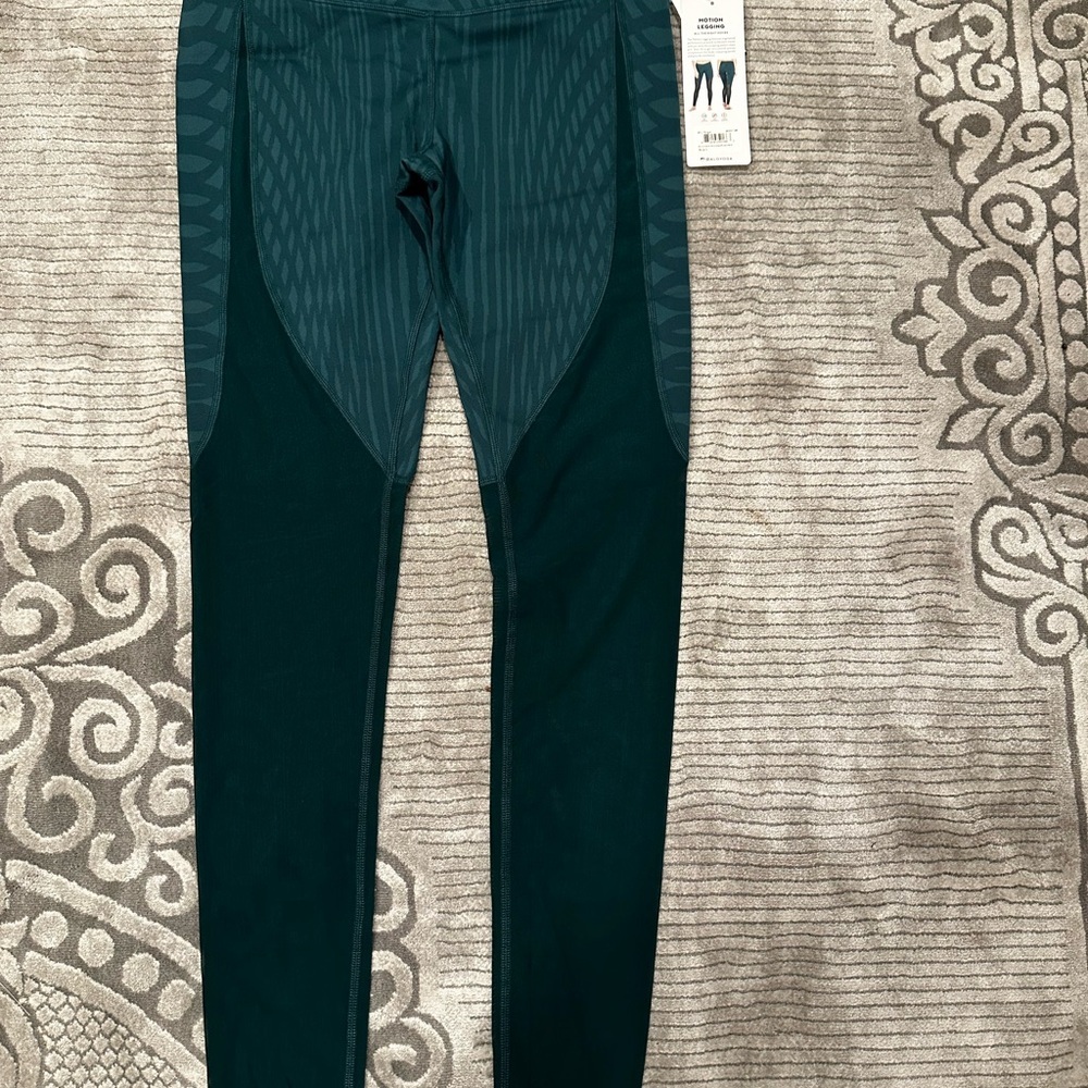 ALO Yoga women’s Dark Teal Leggings